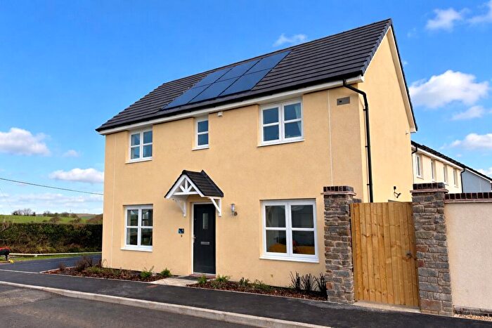 3 Bedroom Detached House For Sale In Bryn Heulog, Saundersfoot, Pembrokeshire, SA69