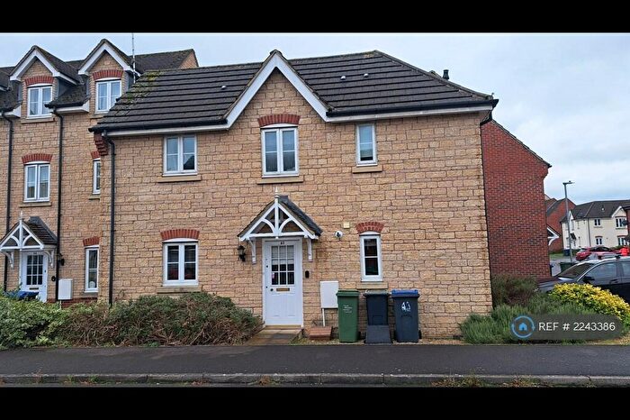 1 Bedroom Maisonette To Rent In Falstaff Court, Calne, SN11