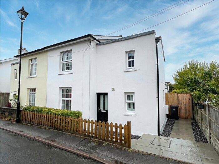 3 Bedroom Semi Detached House For Sale In Albert Street, Blandford Forum, Dorset, DT11