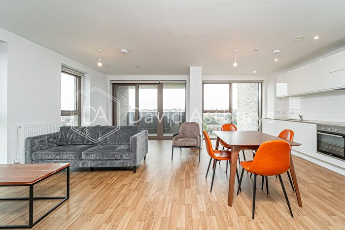 1 Bedroom Flat To Rent In Seven Sisters Road, London, N15