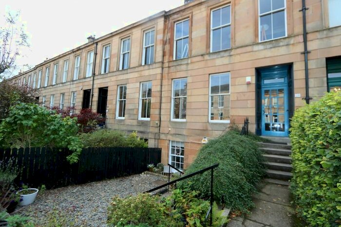 2 Bedroom Flat To Rent In Regent Park Square, Glasgow, G41
