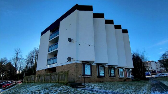 1 Bedroom Flat To Rent In Clyde Houses, The Furlongs, Hamilton, ML3