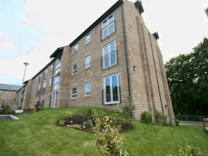 2 Bedroom Apartment To Rent In Clough Gardens, Haslingden, Rossendale, Lancashire, BB4