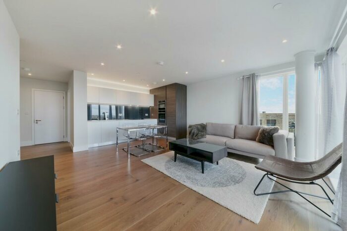 2 Bedroom Flat To Rent In Patterson Tower, Kidbrooke, Kidbrooke Road, Greenwich, London, SE3