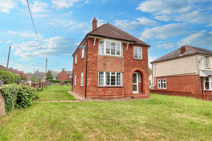 3 Bedroom Detached House For Sale In Bolter End Lane, Bolter End, HP14
