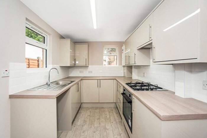 2 Bedroom Terraced House To Rent In Frith Road, Croydon, CR0