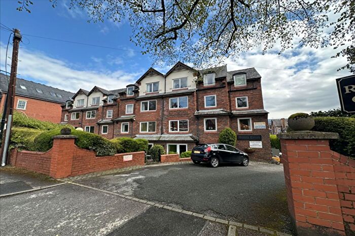 1 Bedroom Flat For Sale In Groby Road, Altrincham, WA14