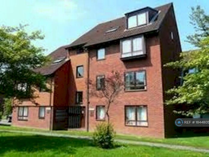 Studio To Rent In Norfolk House, Birmingham, B30