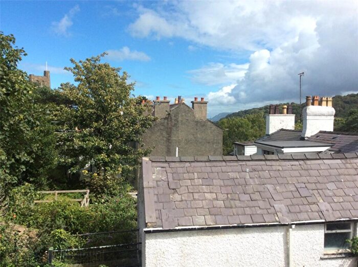 1 Bedroom Apartment To Rent In Fron Dirion Terrace Annexe, Bangor, Gwynedd, LL57