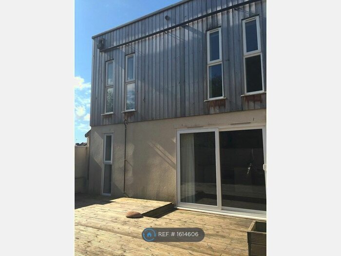 2 Bedroom Semi-Detached House To Rent In Ashley Down Road, Bristol, BS7