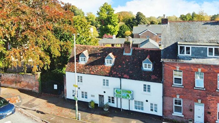 4 Bedroom Town House For Sale In Barn Street, Marlborough, SN8