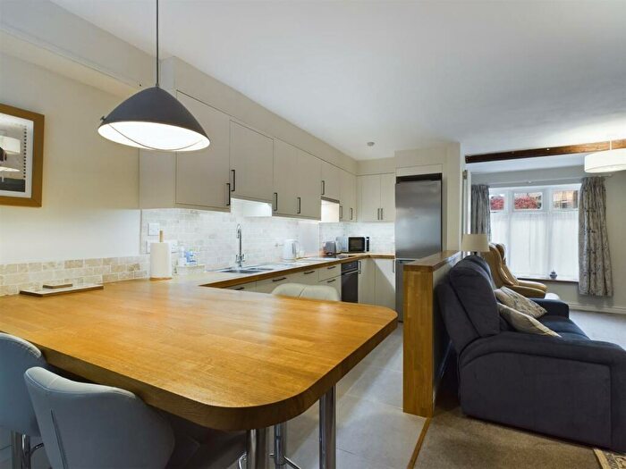 2 Bedroom Semi-Detached House For Sale In Severn Side South, Bewdley, DY12