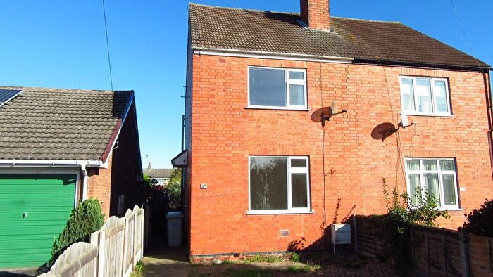 3 Bedroom Semi-Detached House To Rent In Hawton Lane, New Balderton, Newark, NG24