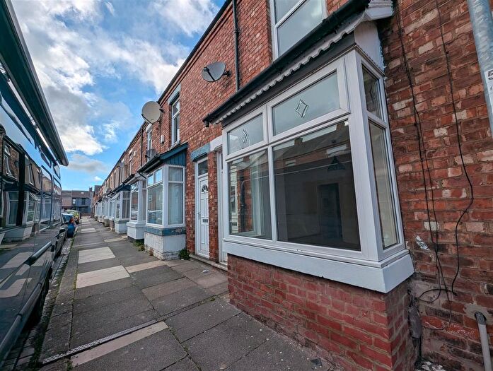 2 Bedroom Terraced House For Sale In Falmer Road, Darlington, DL1