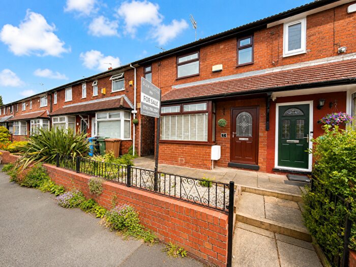 3 Bedroom Terraced House For Sale In Dysart Street, Ashton-Under-Lyne, OL6