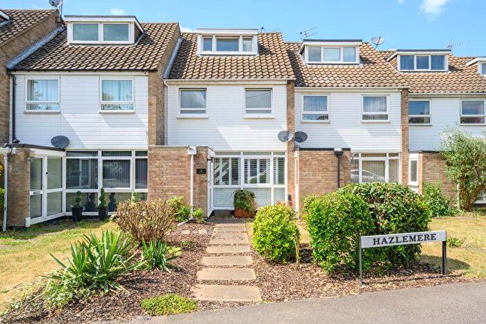 3 Bedroom Terraced House To Rent In Rydens Road, Walton-On-Thames, KT12