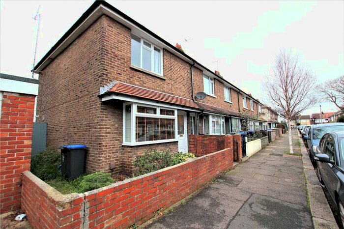 2 Bedroom End Of Terrace House To Rent In St. Anselms Road, Worthing, West Sussex BN14