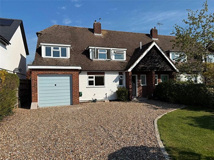 4 Bedroom Semi-Detached House To Rent In Wadham Close, Shepperton, Surrey, TW17