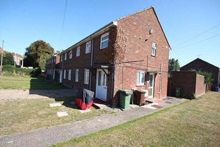 1 Bedroom Flat To Rent In Green Porch Close, Sittingbourne, Kent, ME10