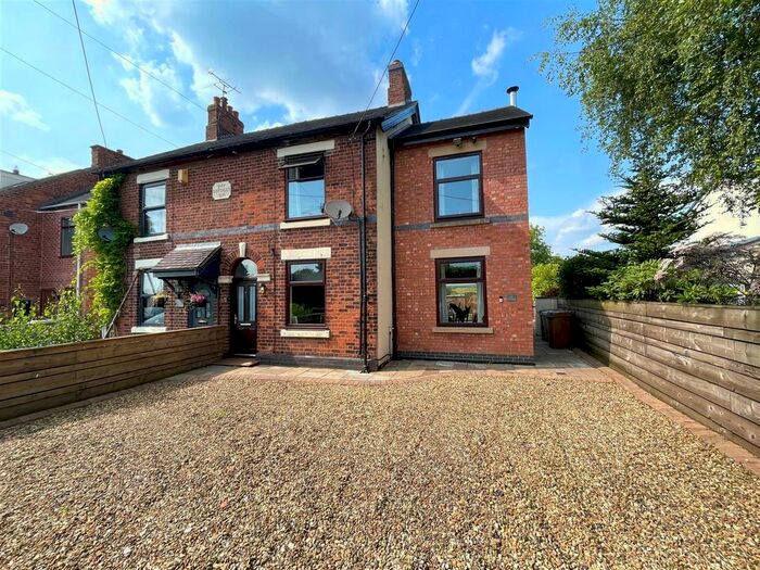 3 Bedroom Semi-Detached House For Sale In Alsager Road, Hassall, Sandbach, CW11