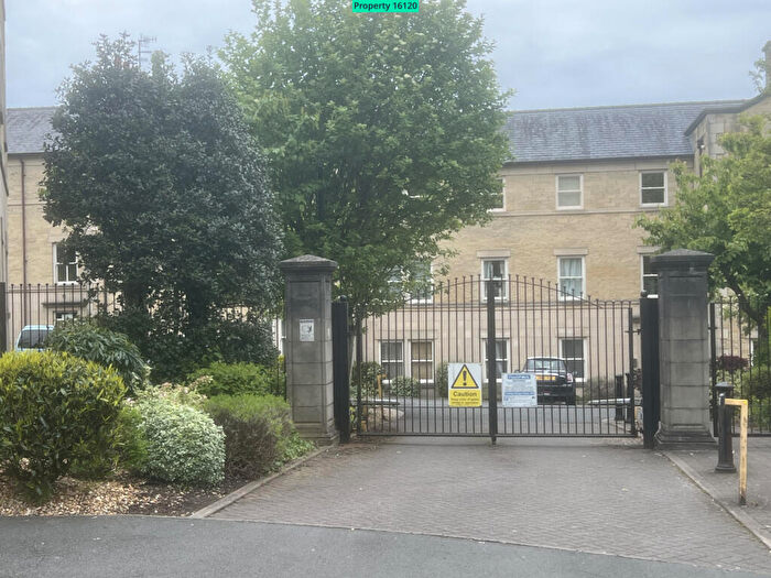 2 Bedroom Apartment To Rent In Henry Street, Lancaster, LA1