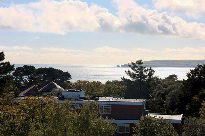 2 Bedroom Apartment To Rent In Mildenhall, West Cliff Road, BH4