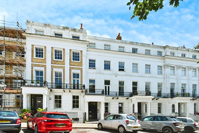 2 Bedroom Flat For Sale In Sussex Square, Brighton, BN2