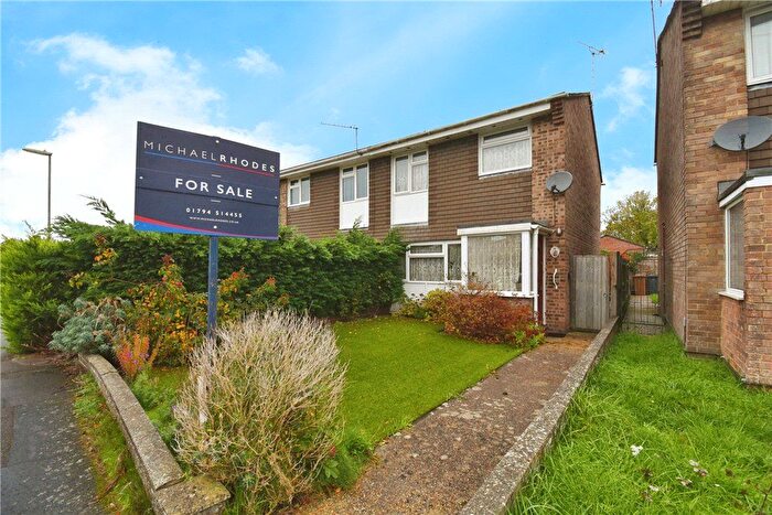3 Bedroom Semi Detached House For Sale In Saxon Way, Romsey, Hampshire, SO51