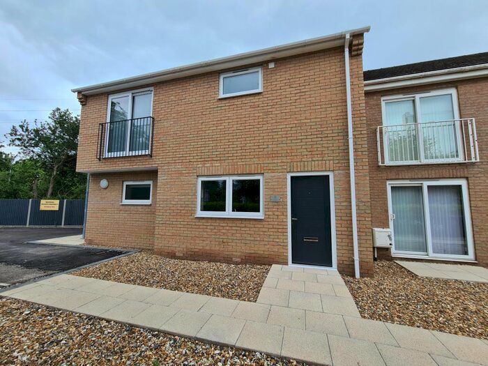 2 Bedroom Flat To Rent In Kings Hedges Road, Cambridge, CB4