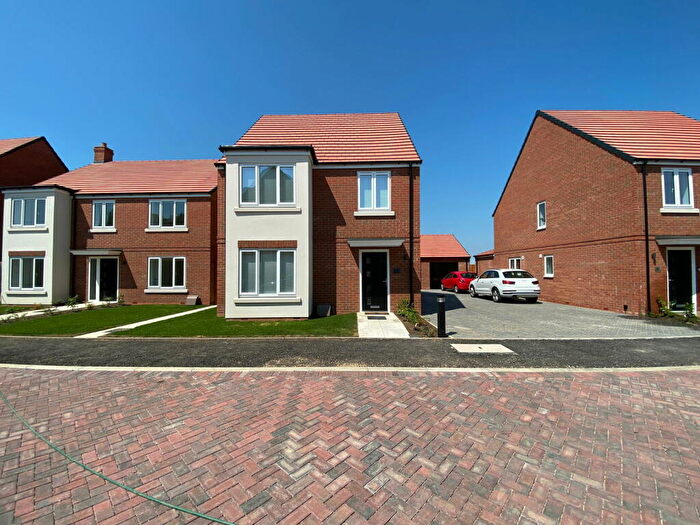 3 Bedroom Detached House For Sale In Plot Berryfield, PE15