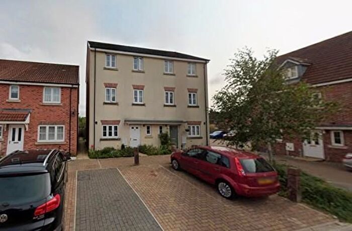 4 Bedroom Town House To Rent In Cricketers Close, Royal Wootton Bassett, SN4