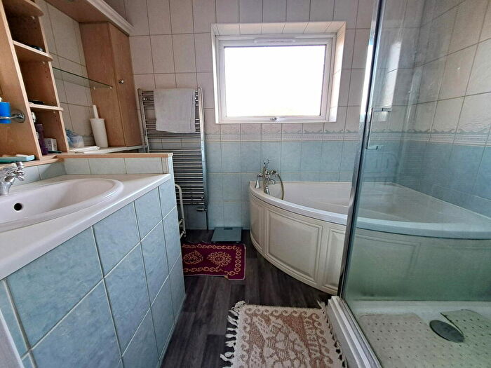 3 Bedroom Semi-Detached House For Sale In Waresley Road, Gamlingay, Sandy, Bedfordshire, SG19