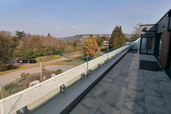 2 Bedroom Flat To Rent In Hopewood Park, Deepdene Avenue, Dorking, RH5