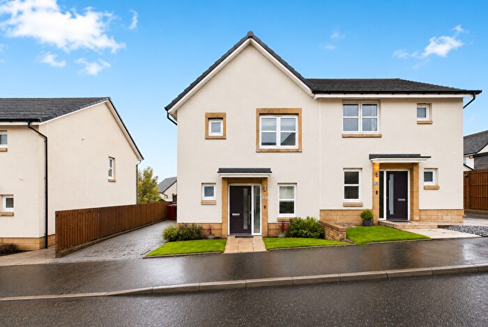 3 Bedroom Semi-Detached House For Sale In Forbes Road, Denny, FK6