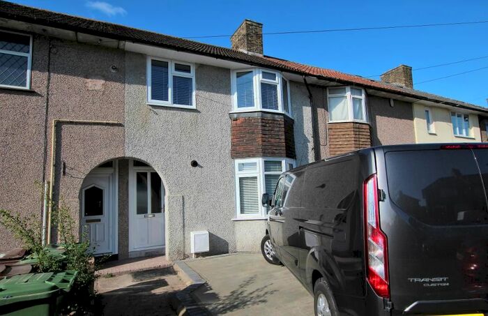 3 Bedroom Terraced House To Rent In Chaplin Road, Dagenham, Essex, RM9
