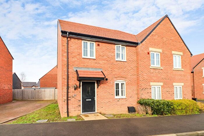 3 Bedroom Semi-Detached House For Sale In Dragonfly Crescent, Biddenham, Bedford, MK40