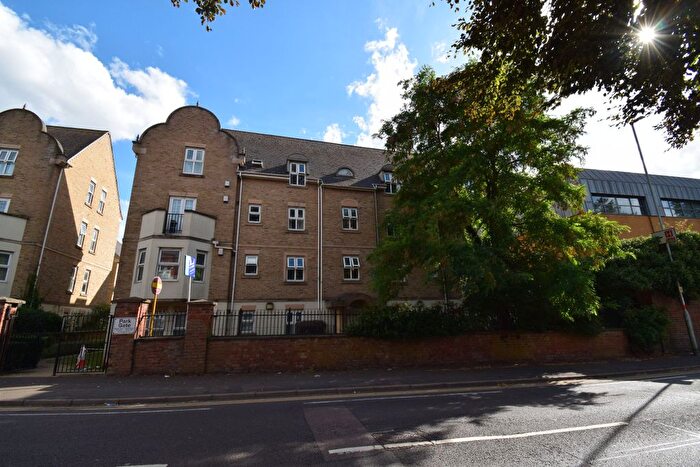 2 Bedroom Flat For Sale In Flat, Victoria House, Billing Road, Northampton, NN1