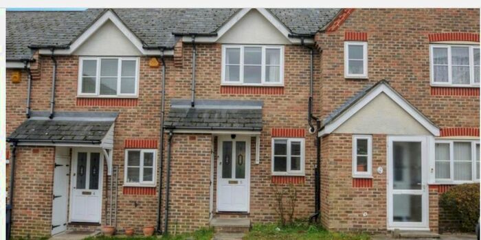 2 Bedroom Terraced House To Rent In Highgrove Close, London, N11