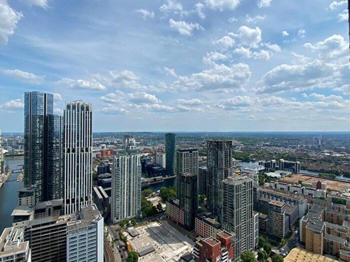 Apartment For Sale In Flat, Hobart Building, Wards Place, London, E14