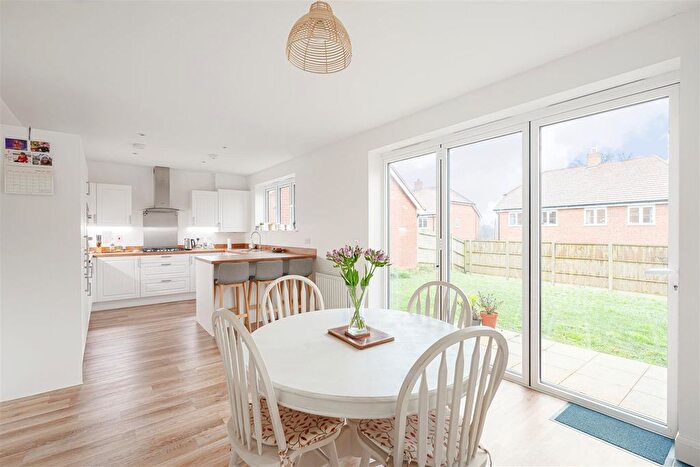 4 Bedroom Property For Sale In Cornflower Avenue, Horam, TN21