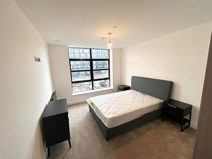 2 Bedroom Apartment To Rent In Gunsmith House, Price Street, Birmingham, B4