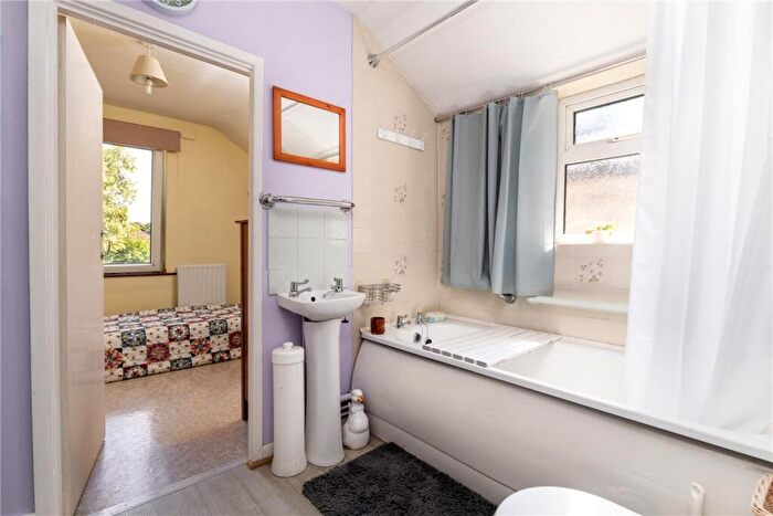 3 Bedroom Terraced House For Sale In Cowper Road, Cambridge, CB1
