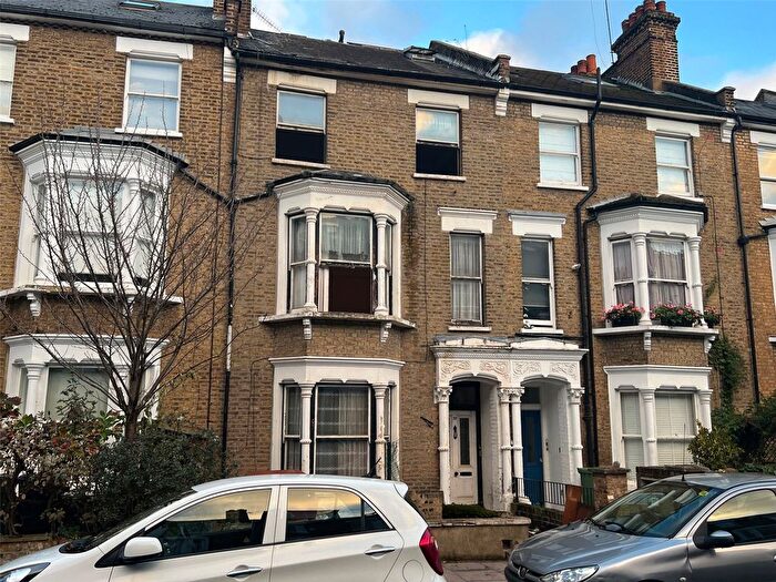 6 Bedroom Detached House For Sale In Roderick Road, Hampstead Heath, NW3