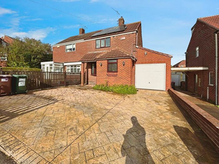 2 Bedroom Semi-Detached House For Sale In Hunger Hill Road, Whiston, Rotherham, South Yorkshire, S60