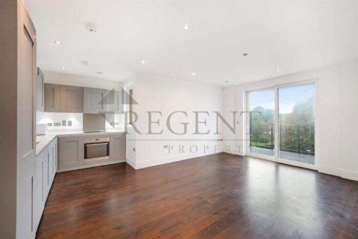 3 Bedroom Apartment To Rent In Coombe House, Knapp Road, Bow, E3