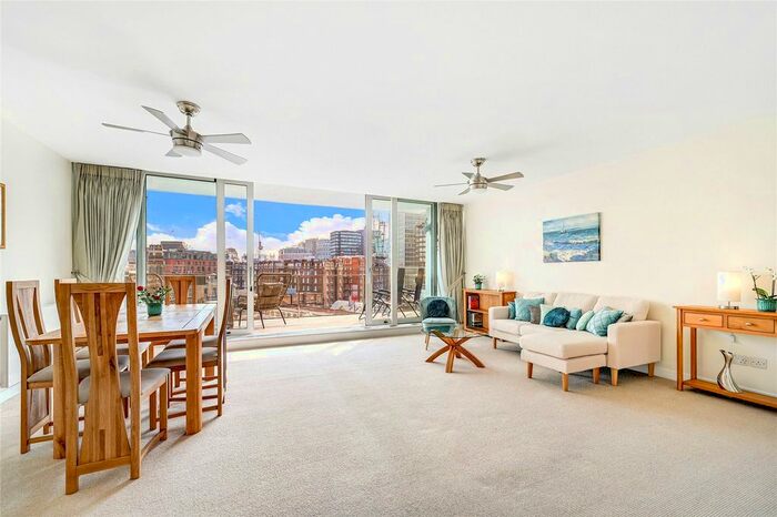 3 Bedroom Flat To Rent In The View, Palace Street, Westminster, London, SW1E