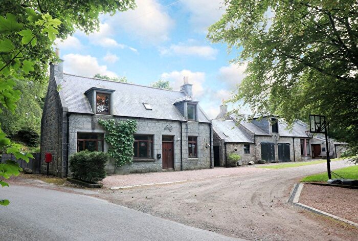 5 Bedroom Detached House For Sale In The Beeches And Steading, Burnhervie, Inverurie, Aberdeenshire, AB51