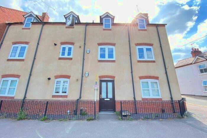 2 Bedroom Flat To Rent In Loughborough Road, Loughborough, LE12