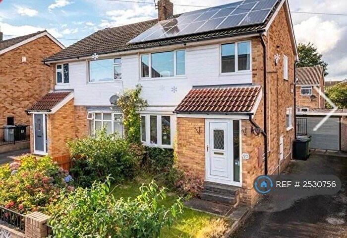 3 Bedroom Semi-Detached House To Rent In Denshaw Drive, Morley, Leeds, LS27