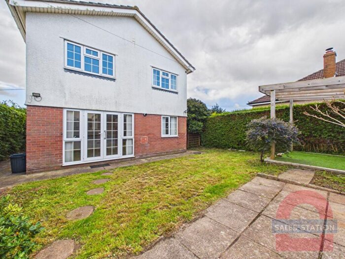 3 Bedroom Detached House For Sale In Elm Close, Sully, CF64